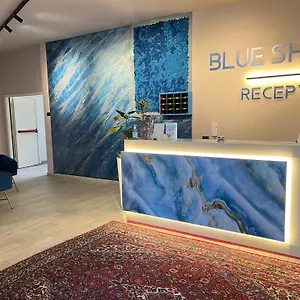 Blue Shades 4*, פיזה איטליה