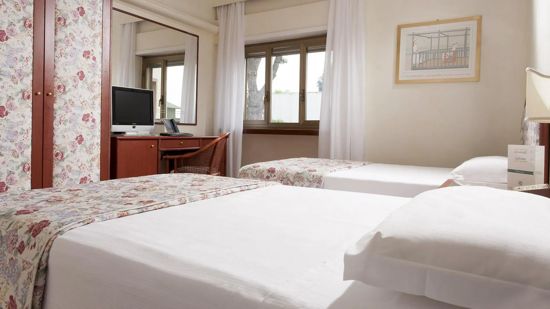 Eurogarden Hotel Roma 3*,